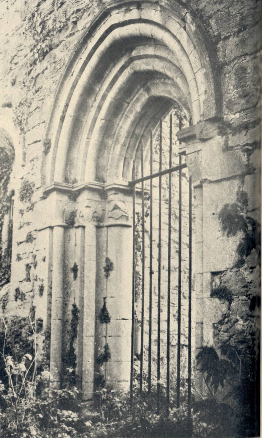 Image: Cloister doorway, Cong